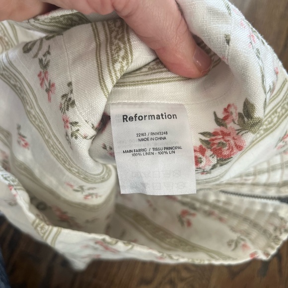 Reformation Minton Linen White and Pink Floral Blouse - Picture 6 of 7